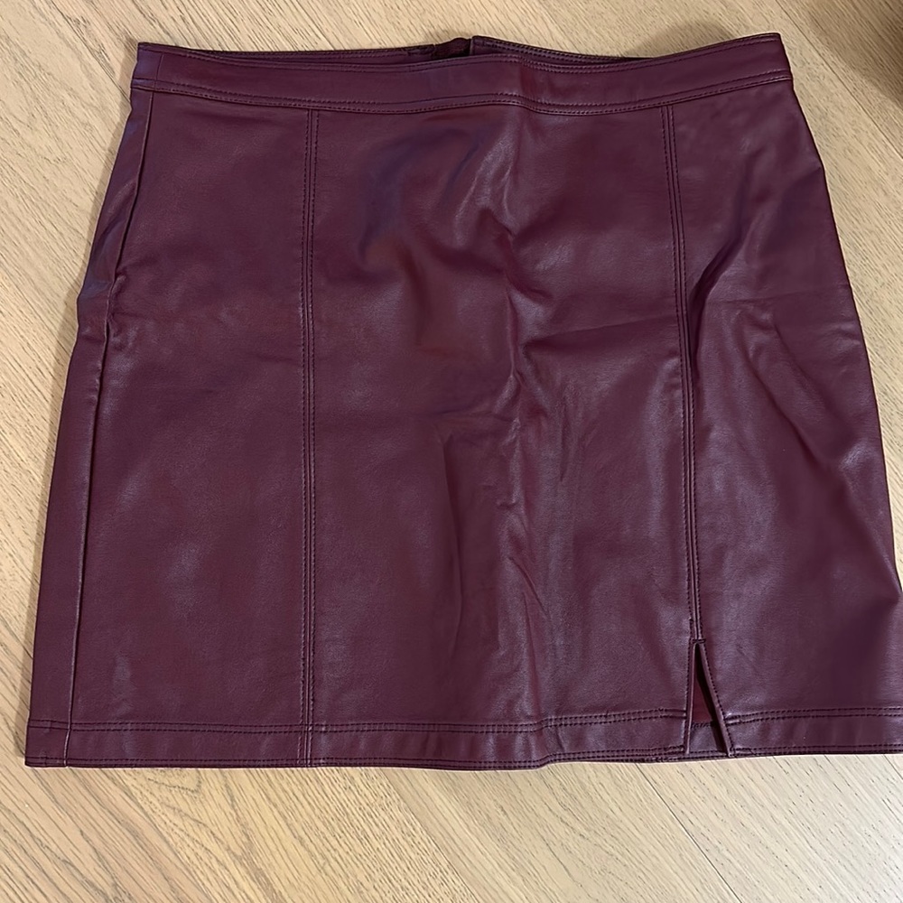 Abercrombie faux leather skirt